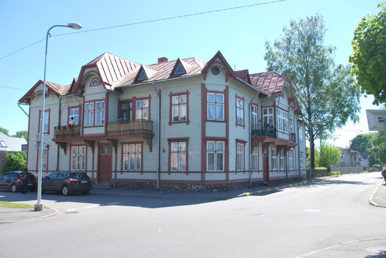 Karusselli Beach Apartment Parnawa Zewnętrze zdjęcie